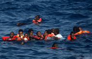 البحرية التونسية تُنقذ 54 مهاجرا إفريقيا من الغرق قبالة سواحل البلاد