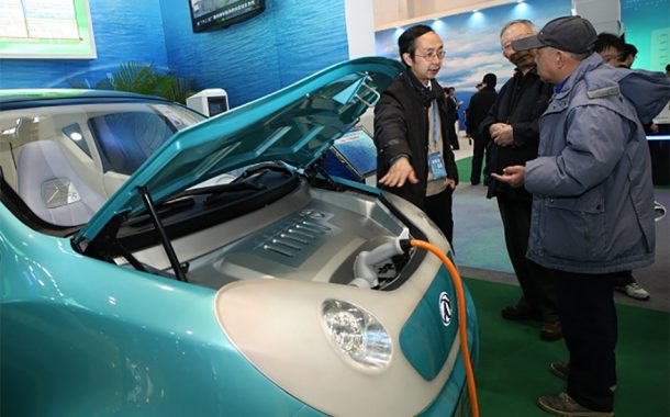 5.4 بالمئة... معدل انتشار سيارات الطاقة الجديدة في السوق الصيني في عام 2020