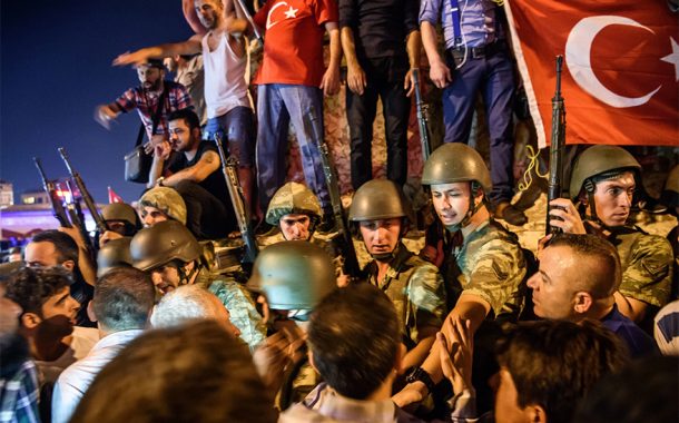 تركيا تصدر أوامر اعتقال ضد 112 جنديا لتورطهم في محاولة الانقلاب الفاشلة